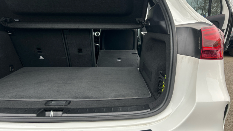 Mercedes-Benz GLA 200d AMG Line Executive 5dr Auto Diesel Hatchback